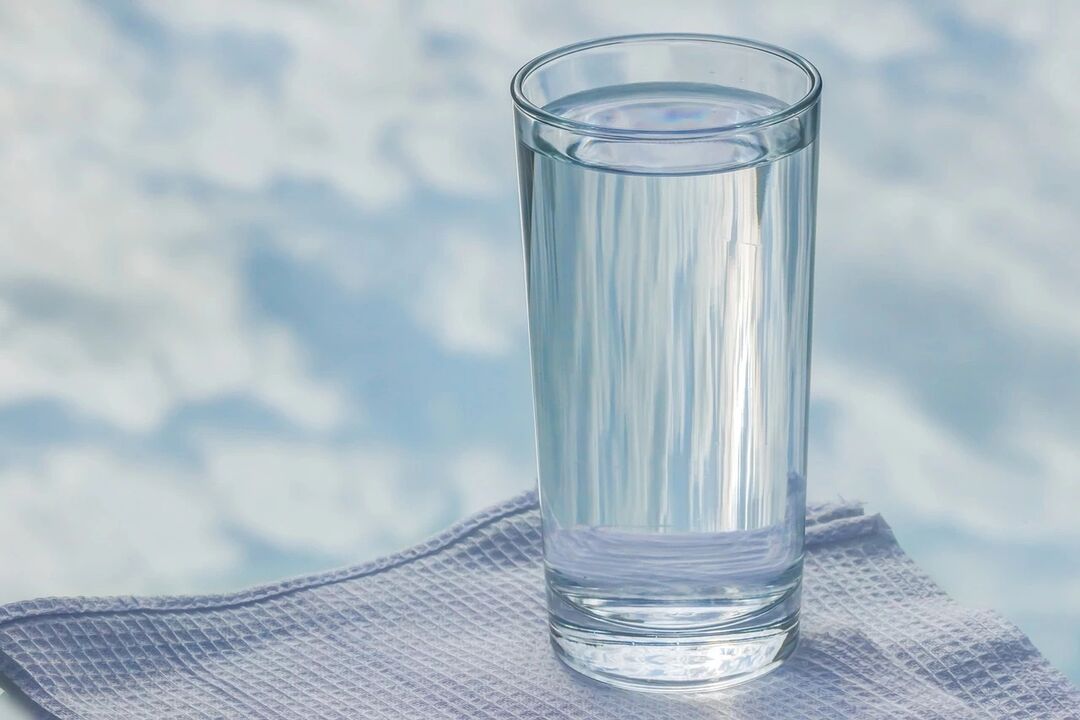 Acqua di alta qualità contro i vermi
